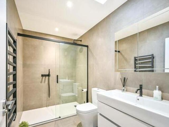 House for rent in New Malden, Greater London
