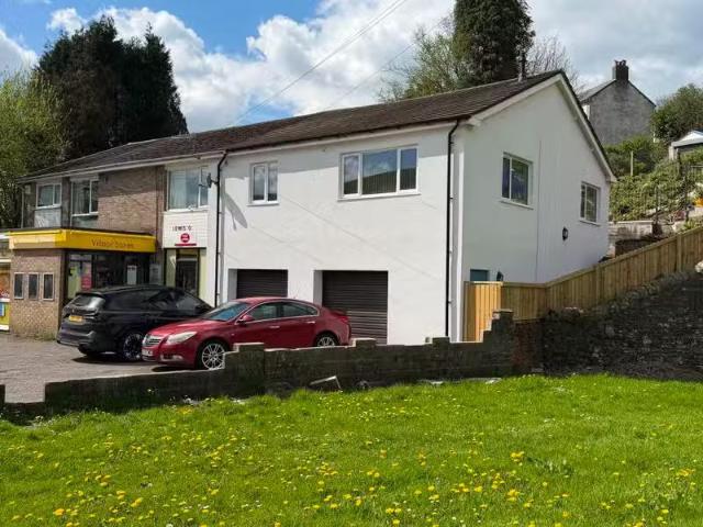 House for rent in Pant-yr-awel, Wales