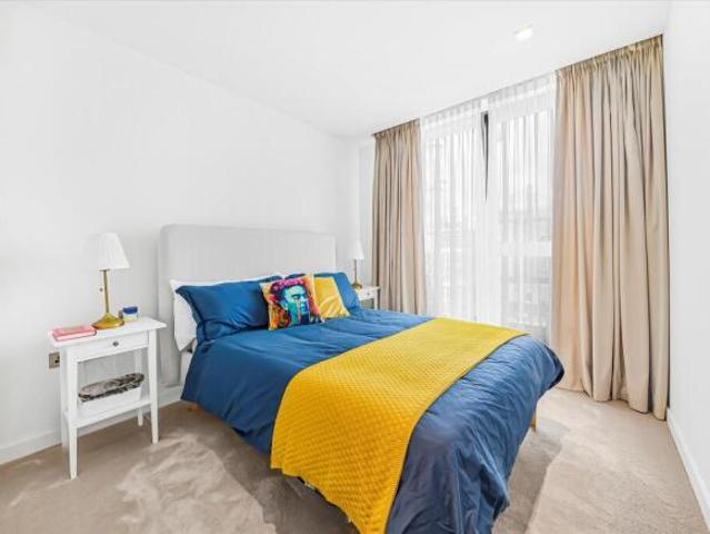 Flat for rent in Cat Hill