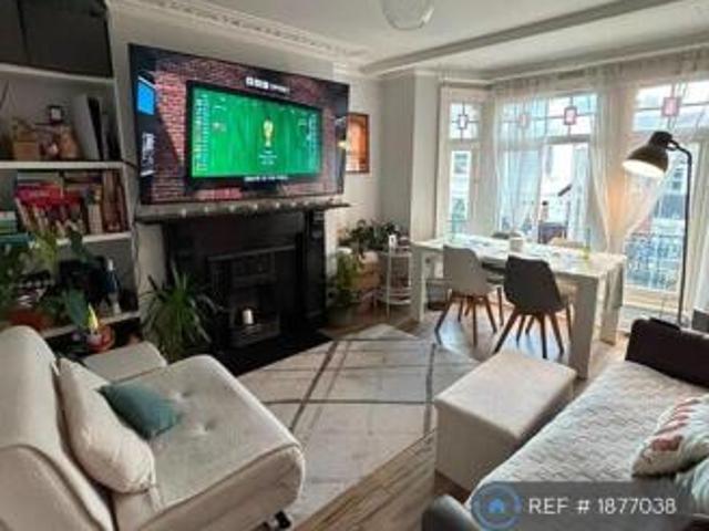 Flat for rent in Cat Hill