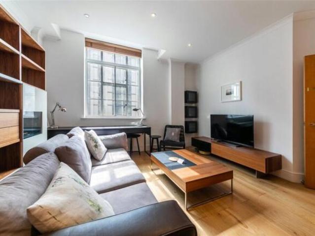 Flat for rent in Greater London