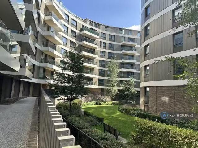 House for rent in Brentford End, Greater London