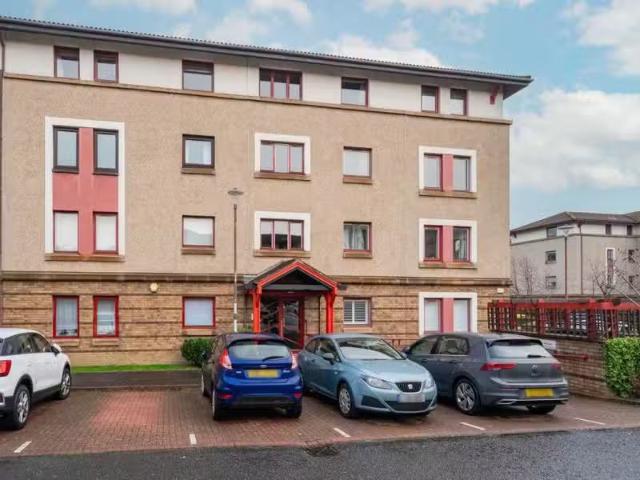 House for rent in Comely Bank, Craigleith