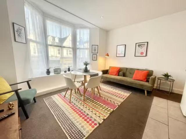 House for rent in Cliftonville West, Acol