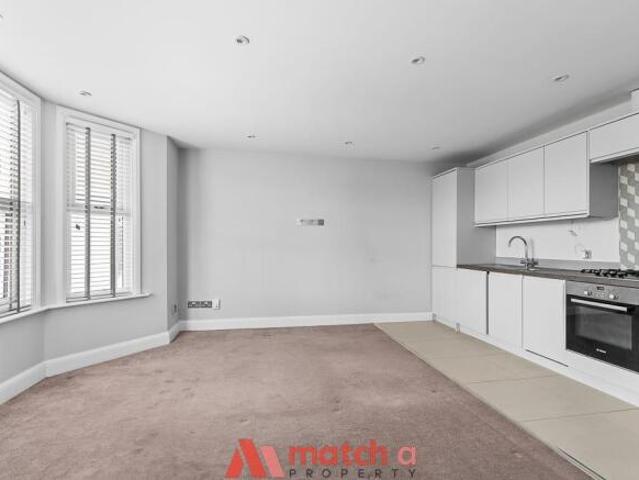 Flat for rent in Greater London