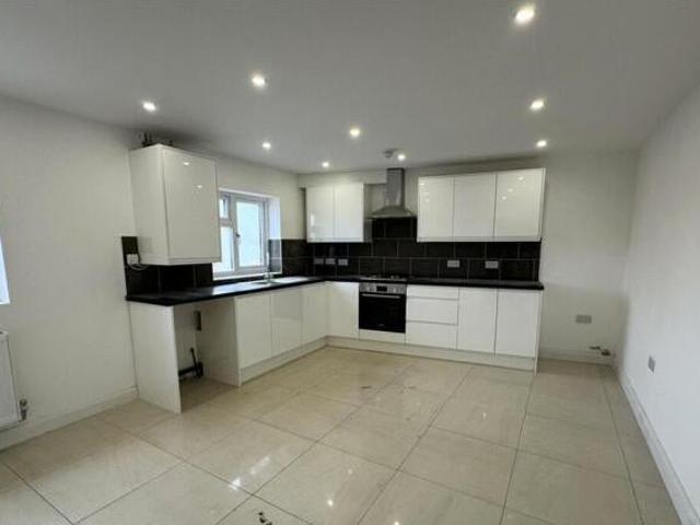House for rent in Chilvers Coton, Camp Hill