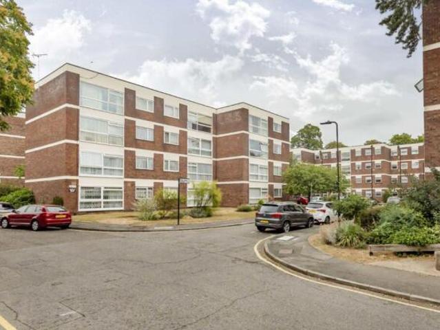Flat for rent in Greater London