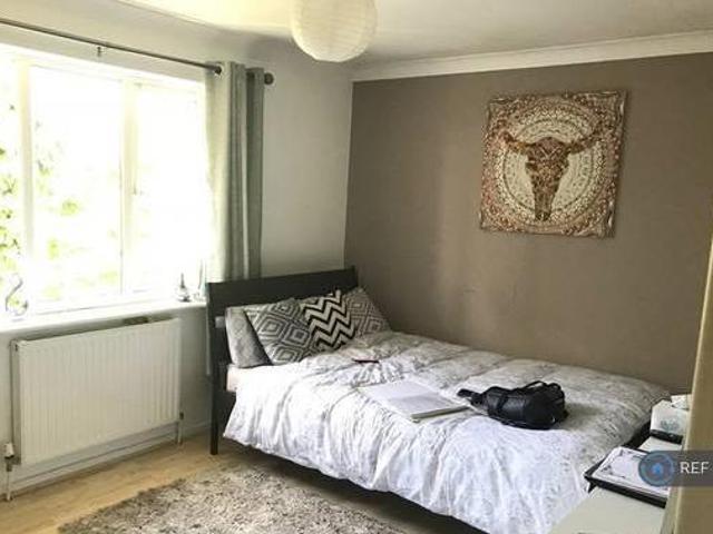House for rent in Lyons, Greater London