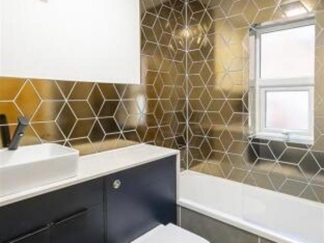 Flat for rent in Jesmond, Tyne And Wear