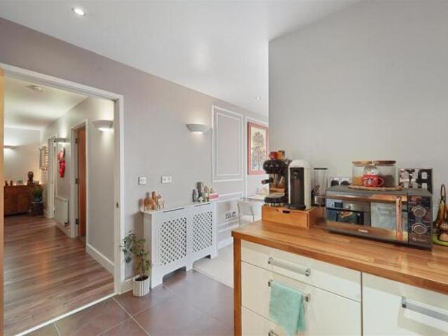 Flat for rent in Lane, Kirklees