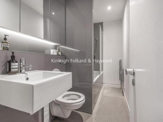 Flat for rent in Hampstead, Greater London