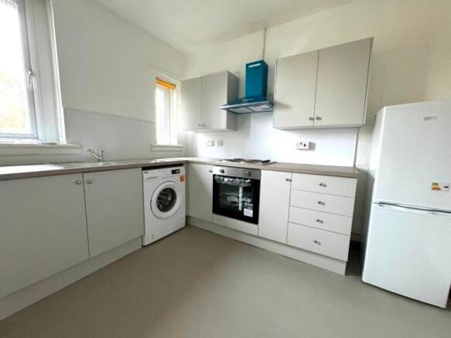 Flat for rent in Viewpark, Scotland