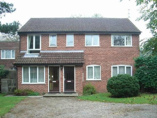 House for rent in Lyons, Greater London