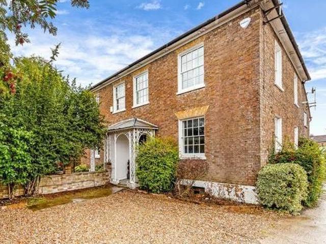House for rent in Lyons, Greater London