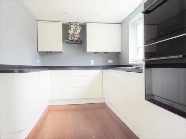 House for rent in Merrow, Guildford