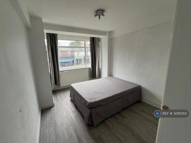 Flat for rent in Cat Hill