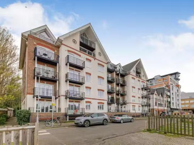 House for rent in Kingston Upon Thames, Greater London