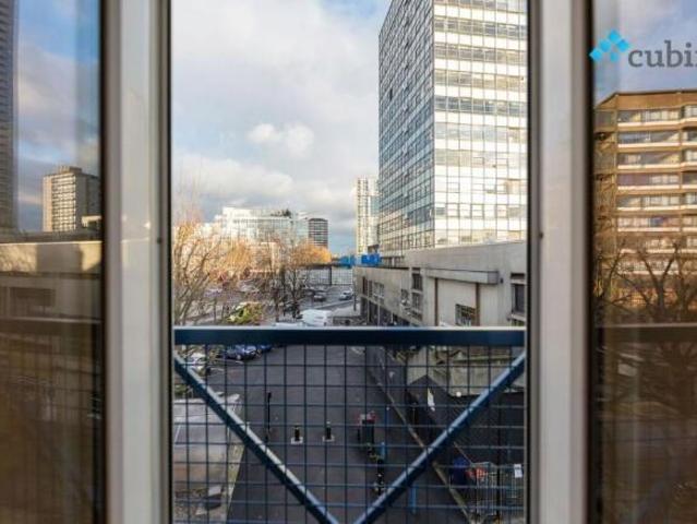 Flat for rent in Cat Hill