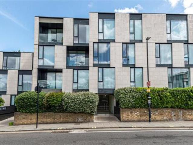 Flat for rent in Camden Town, Greater London
