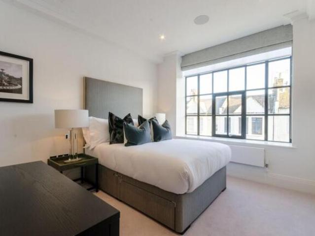 Flat for rent in Hammersmith, Greater London
