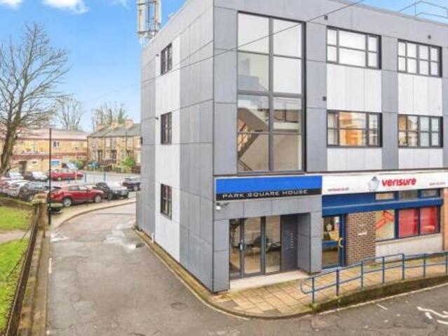 Flat for rent in Pudsey, West Yorkshire