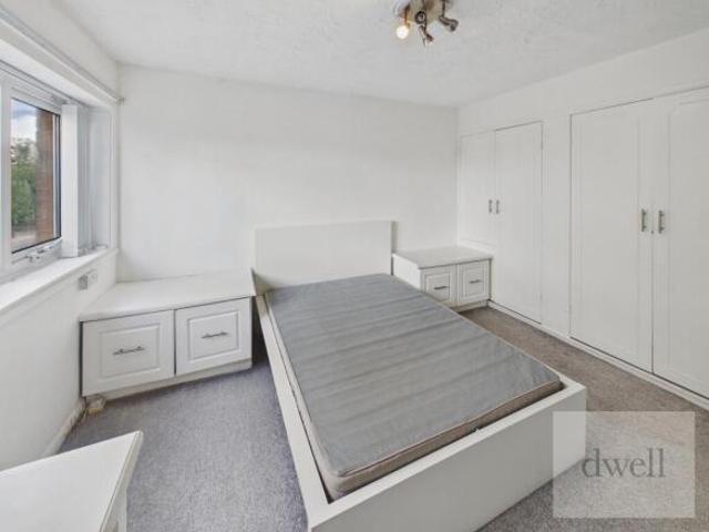 Flat for rent in Roundhay, West Yorkshire