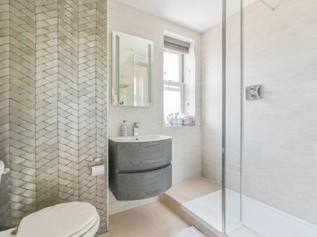 Flat for rent in Streatham