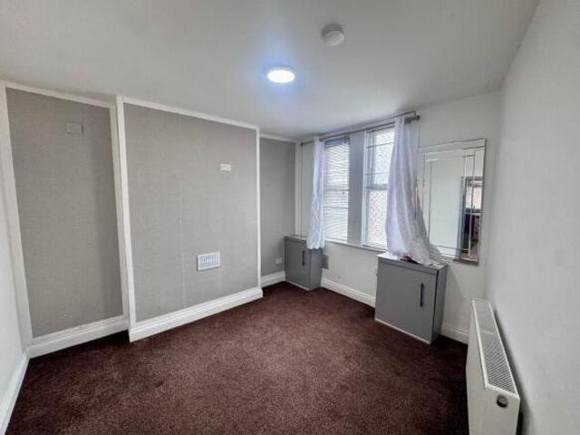 Flat for rent
