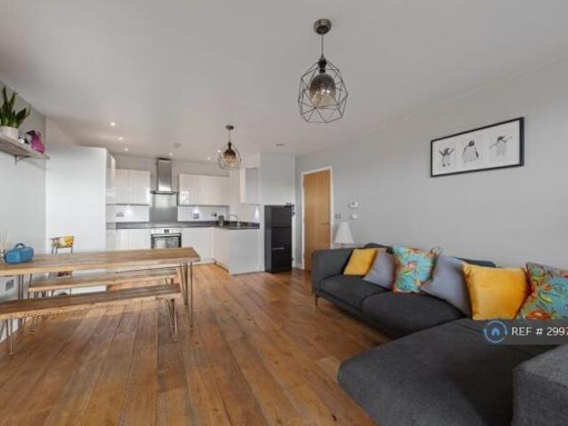 Flat for rent in Cat Hill