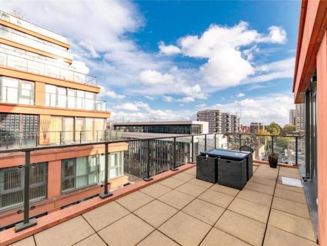 Flat for rent in Cat Hill