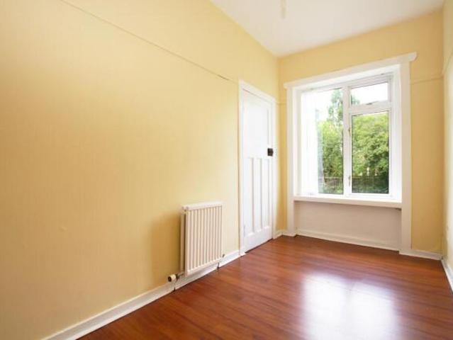 Flat for rent in Kelvindale, Scotland