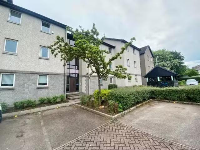 House for rent in Ashgrove, Ballindoch