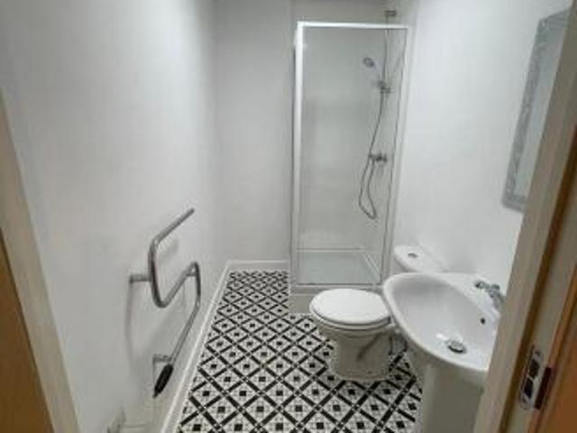 Flat for rent in Little Bolton, Salford