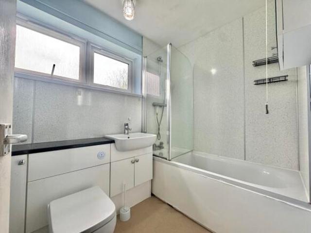 Flat for rent in Earlham Rise, East Bank