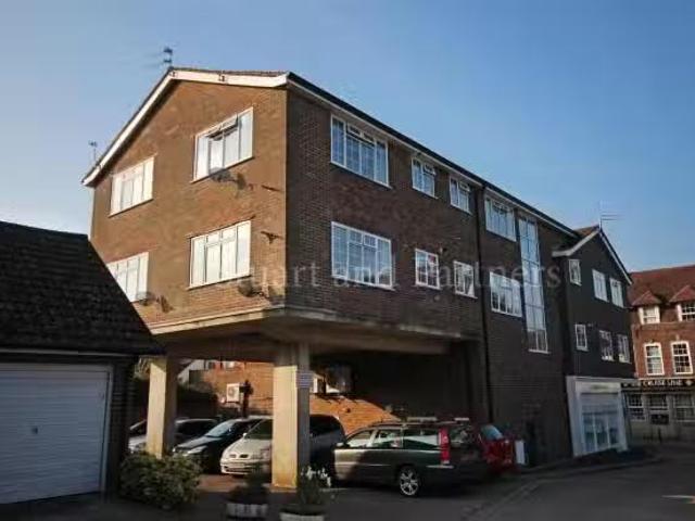 House for rent in Perryfields, West Sussex