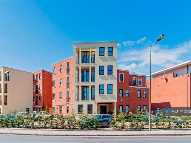 Flat for rent in Bromley