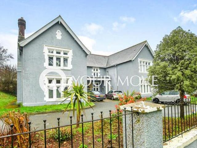 House for rent in Follaton, Strode