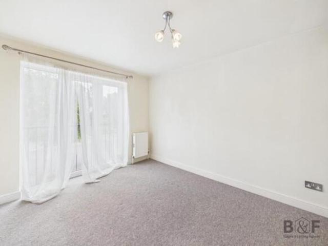 Flat for rent in Kingswood, South Gloucestershire