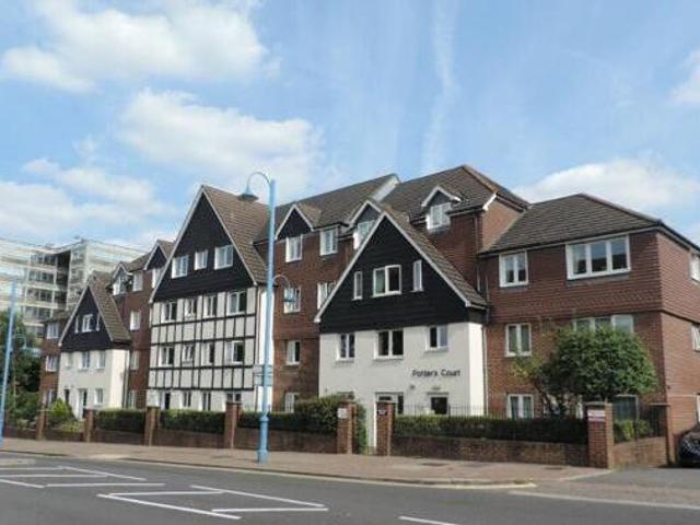 House for rent in Potters Bar, Hertfordshire
