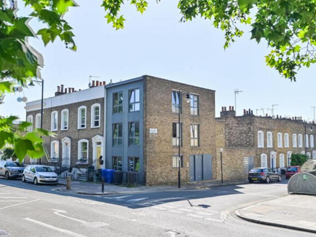 Flat for rent in Islington, Greater London