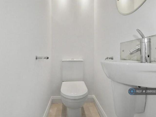 Flat for rent in Cat Hill, Isle Of Man