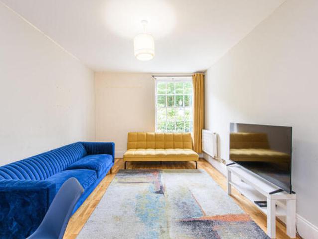 Flat for rent in Friern Barnet, Greater London