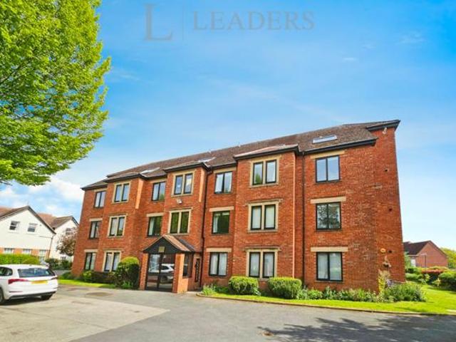 House for rent in Green Close, Warwickshire