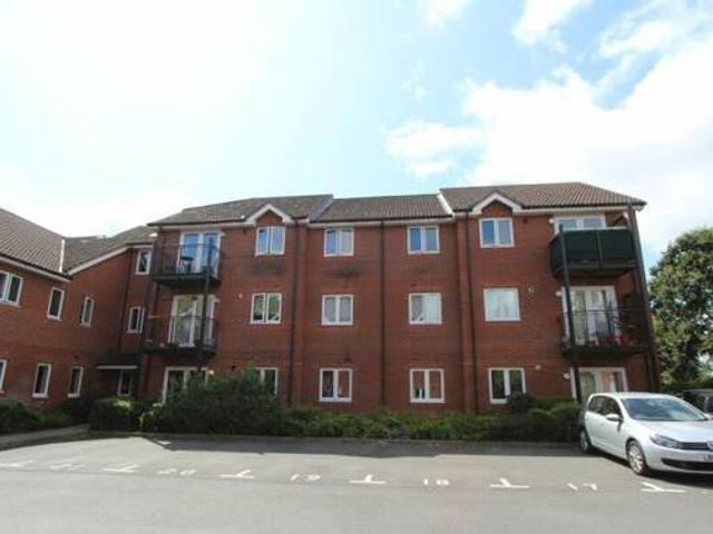 House for rent in Lyons, Greater London