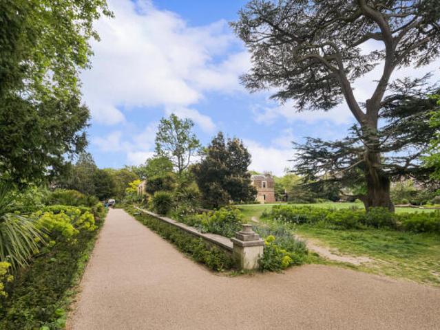Flat for rent in Ealing, Greater London