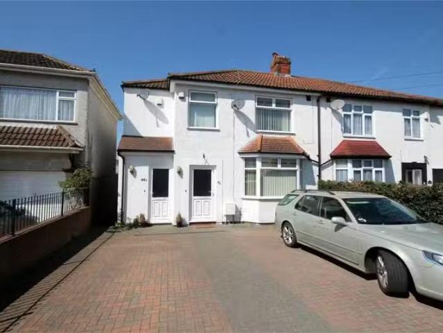 House for rent in Kingswood, School House