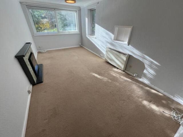 Flat for rent in Richmond Park, Kimberworth