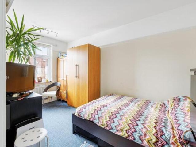 Flat for rent in Ealing, Greater London