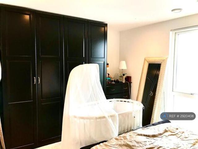 Flat for rent in Slough