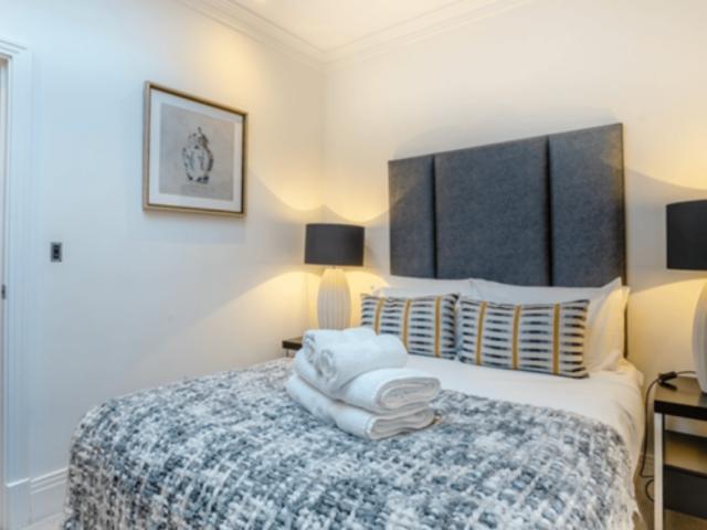 Flat for rent in Cat Hill